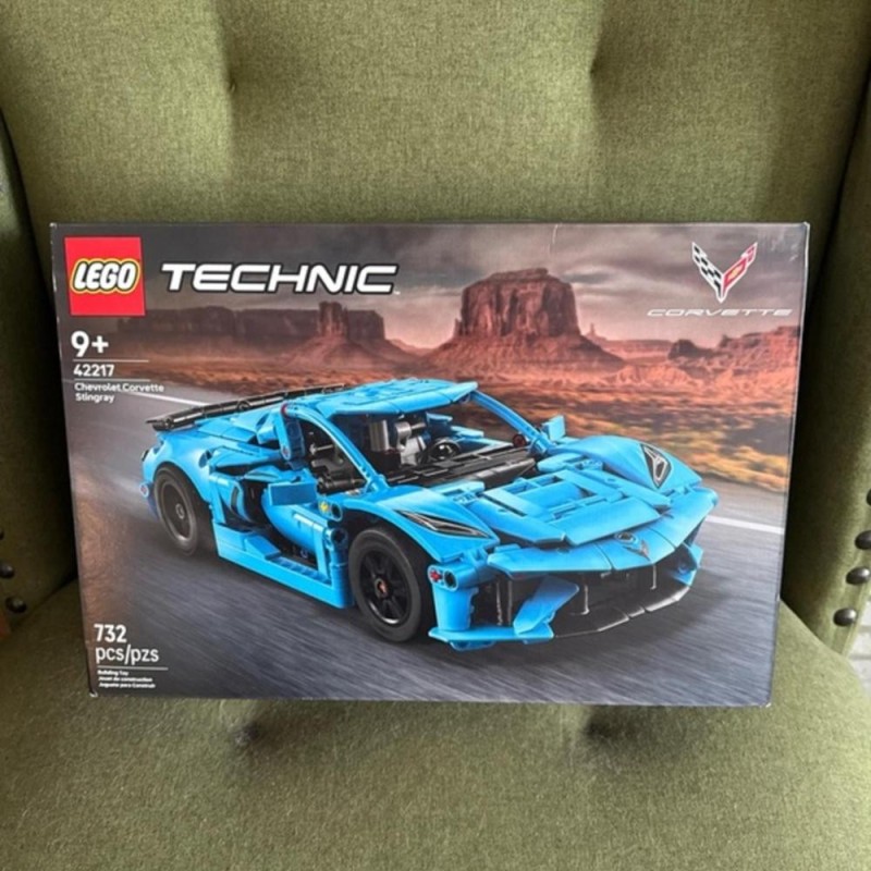 [1650566661] Chevrolet Corvette Stingray Blue 42217