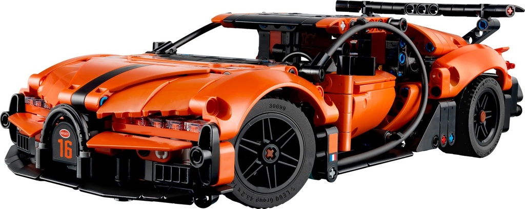 Hypercar Bugatti Chiron Pur Sport 42222